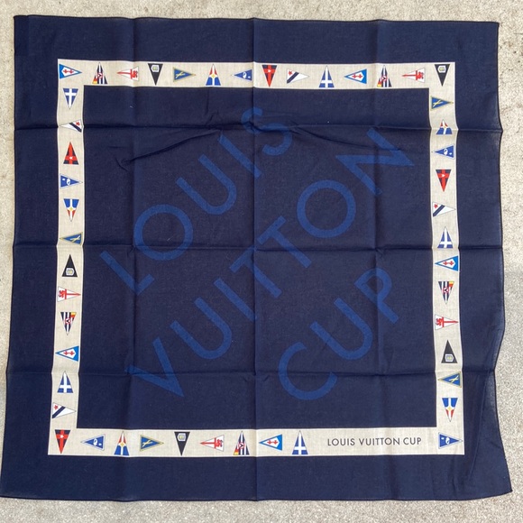Louie Vuitton nautical cup scarf 100% cotton 57 cm